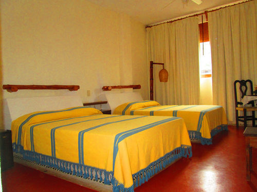 Hotel Zihua 3*