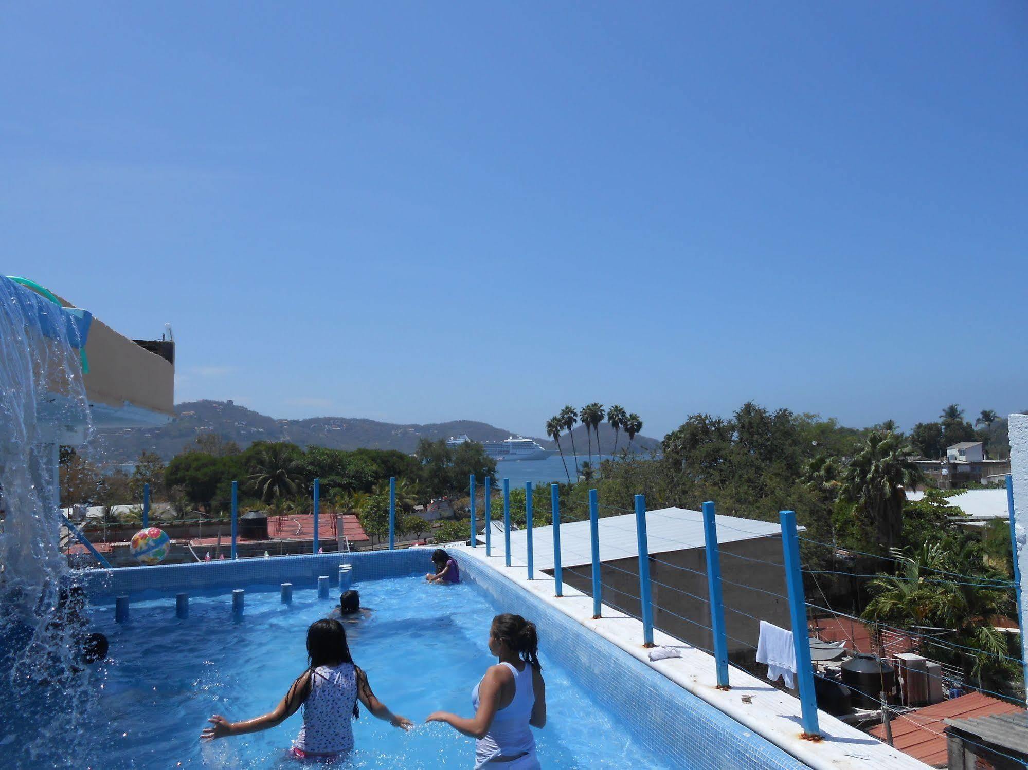 Hotel Zihua Zihuatanejo
